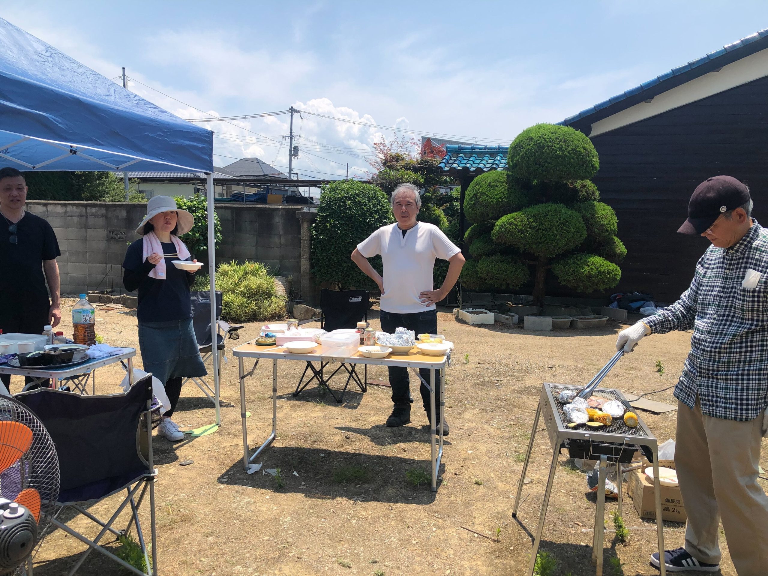もぐもぐ