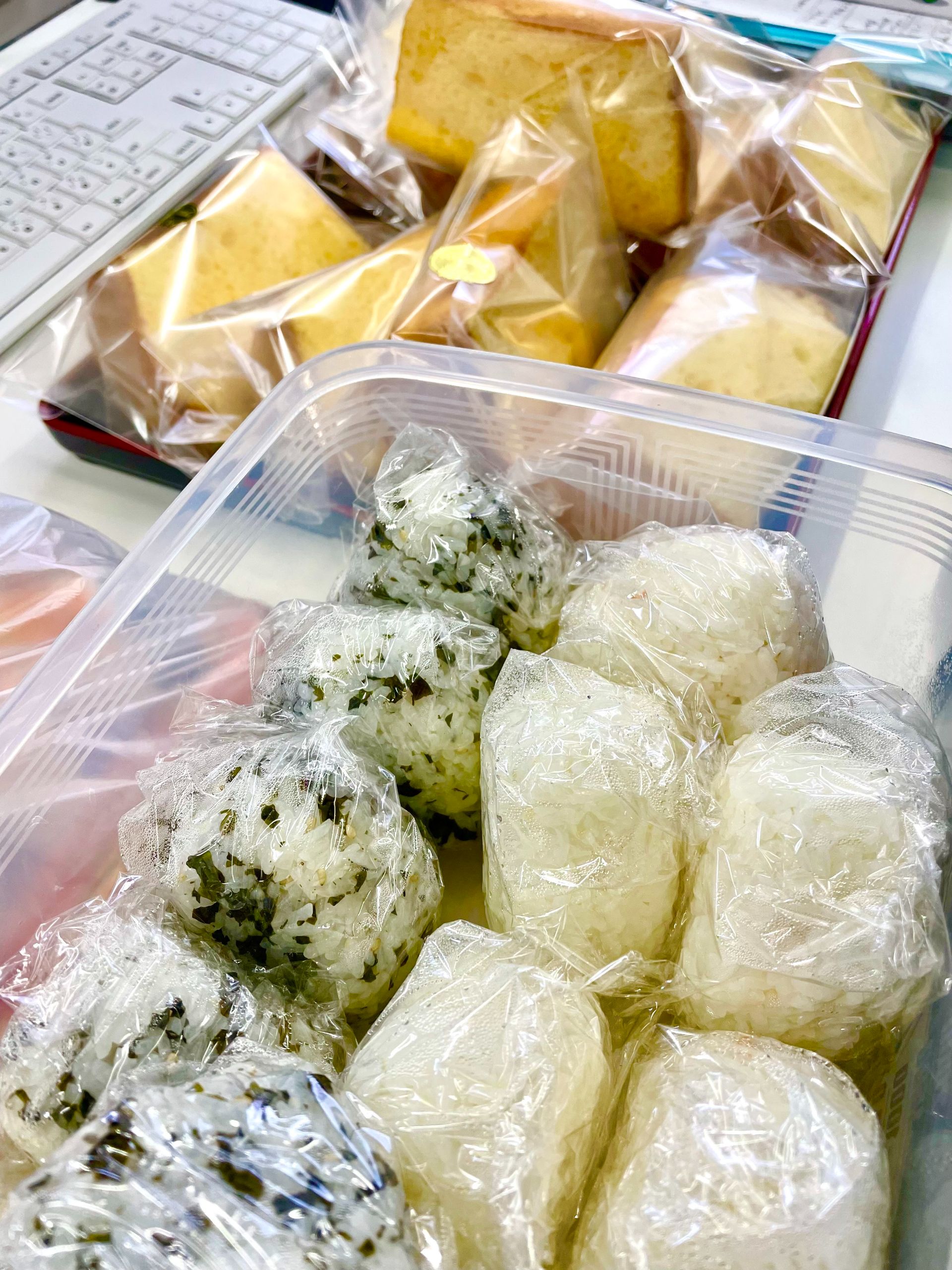おにぎりとシフォン